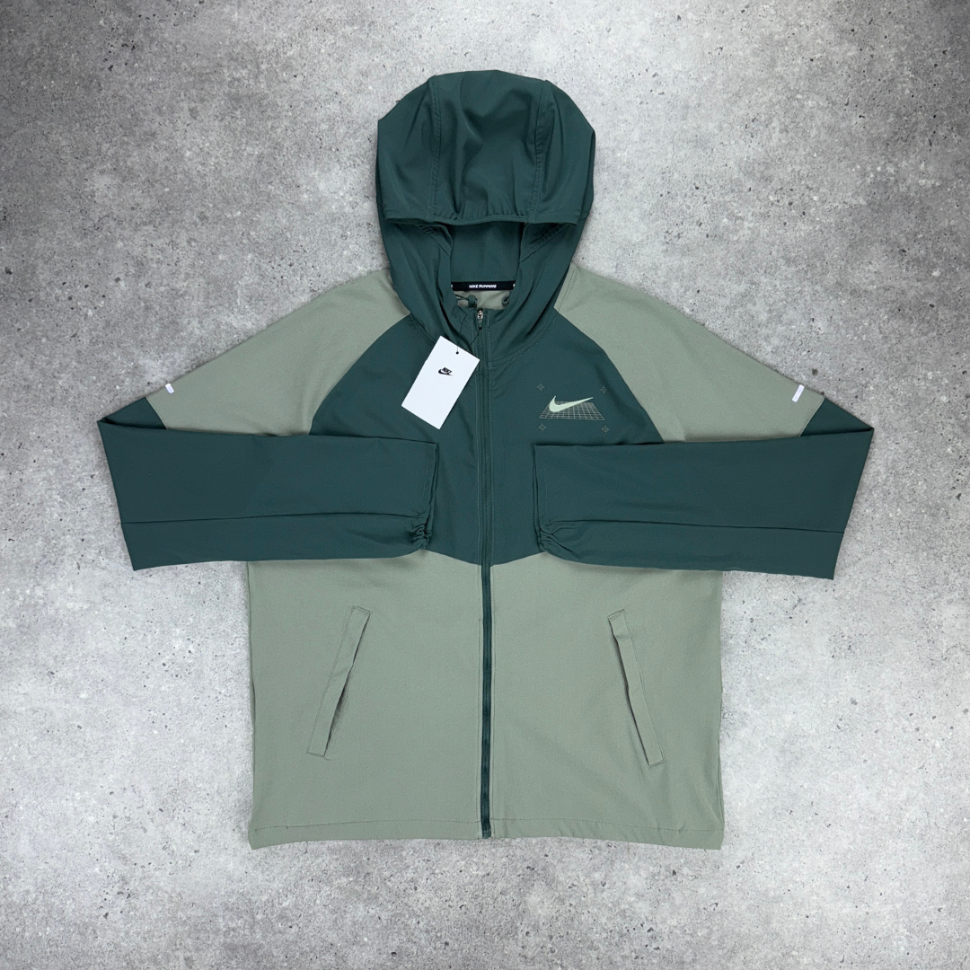 Nike graphic performance windrunner 'dark stucco'