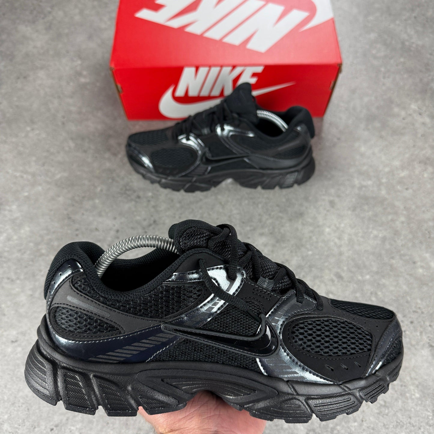Nike V5 RNR trainers 'black'