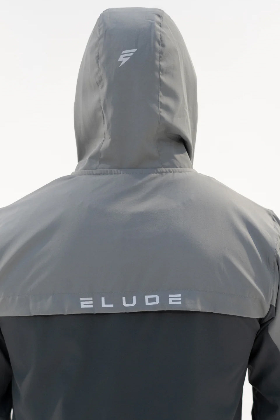 Elude track jacket 'coal/light grey'