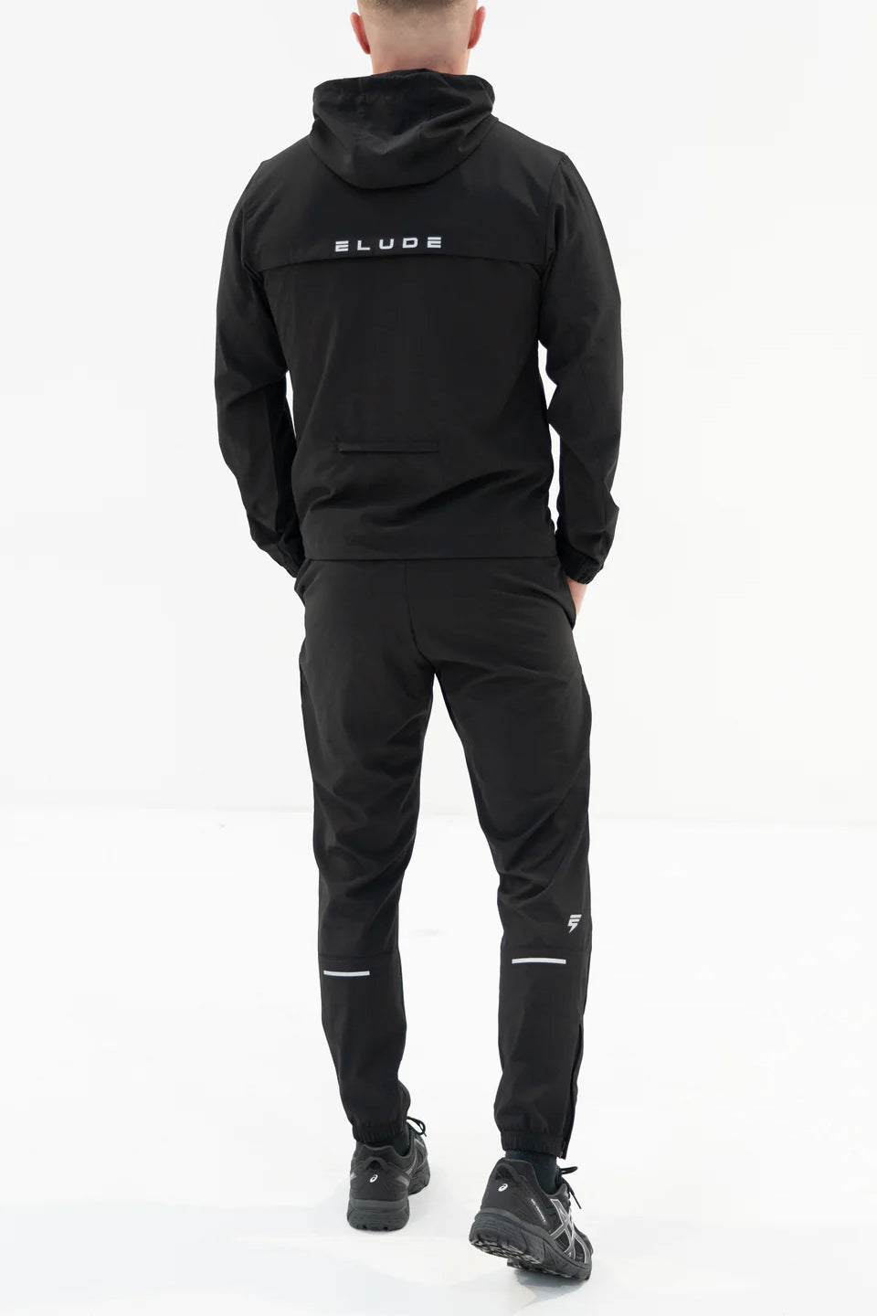 Elude track pants 'black'