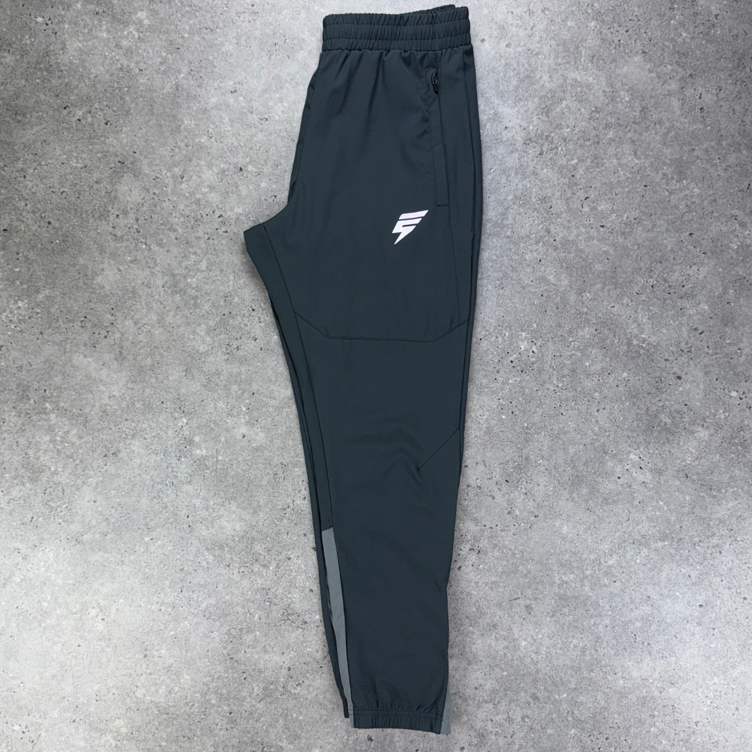 Elude track pants 'coal/light grey'