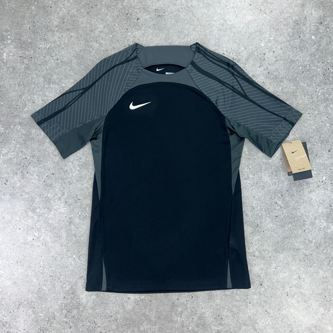 Nike drill 1/4 zip t-shirt short tri-set 'black'