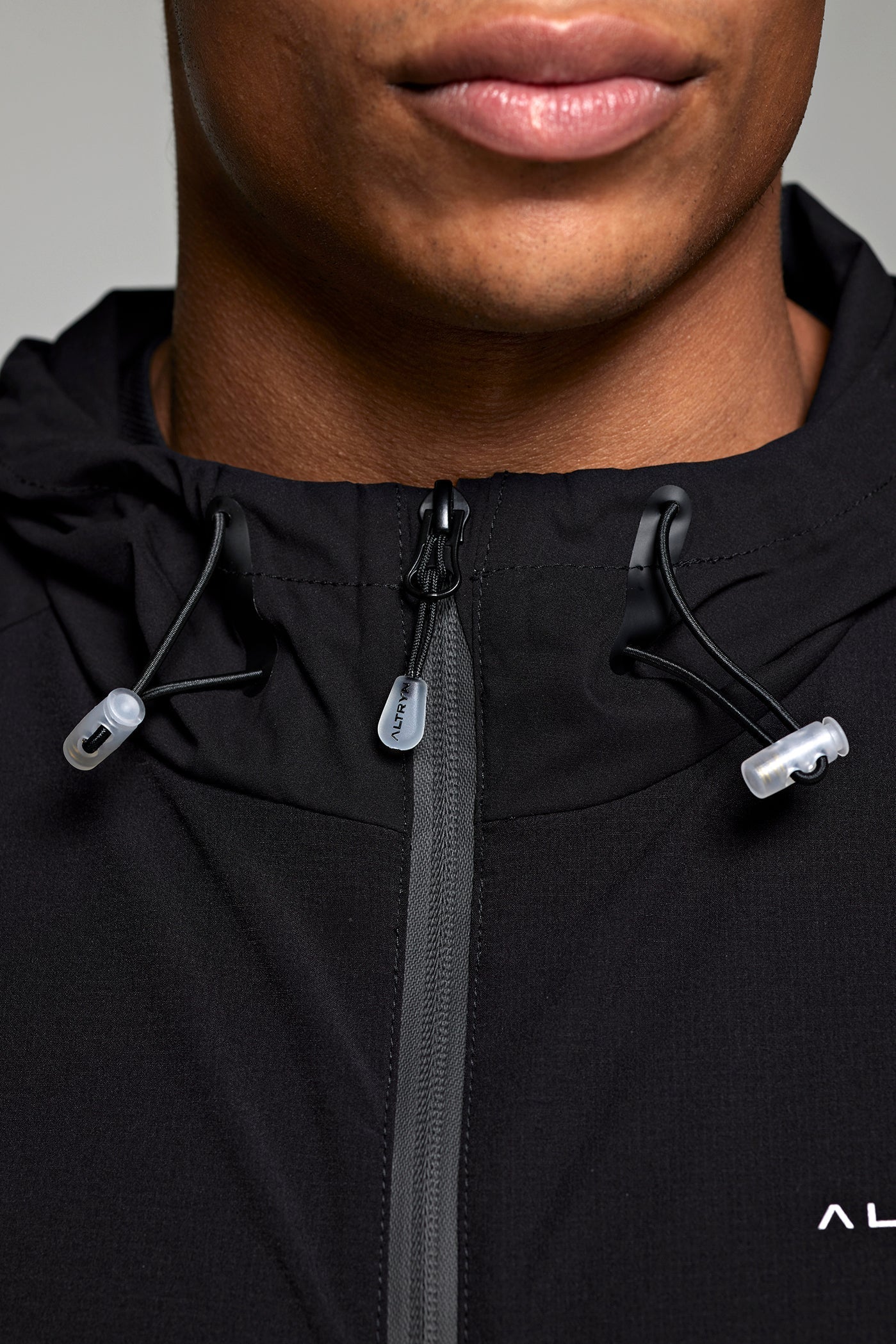 Altryn Ascend Tech Running Jacket 'Black'