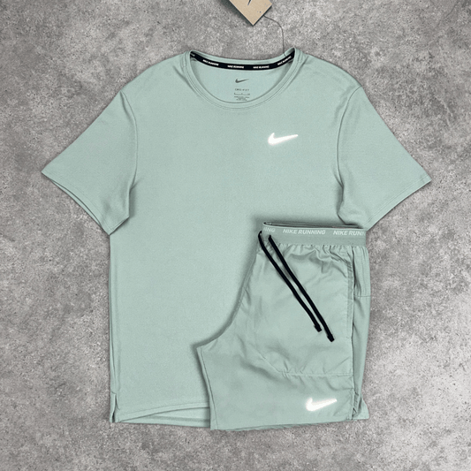 Nike UV miler 'jade horizon' set