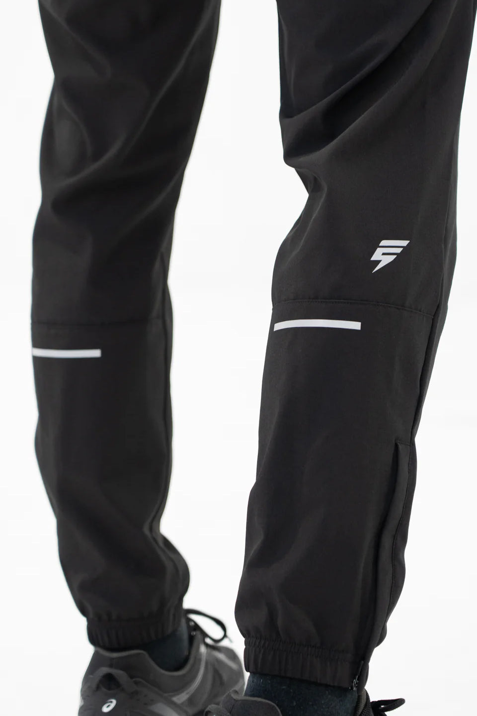 Elude track pants 'black'